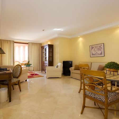 Bahia Beach Apartments Estepona Room photo