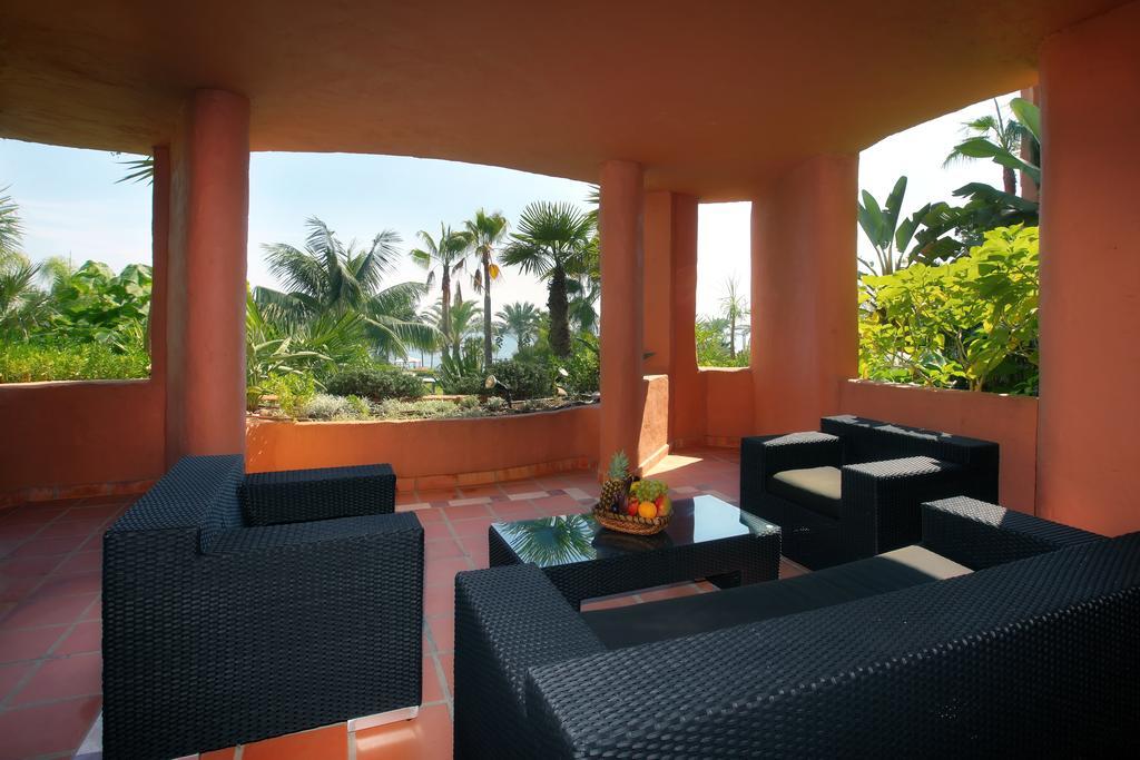 Bahia Beach Apartments Estepona Room photo
