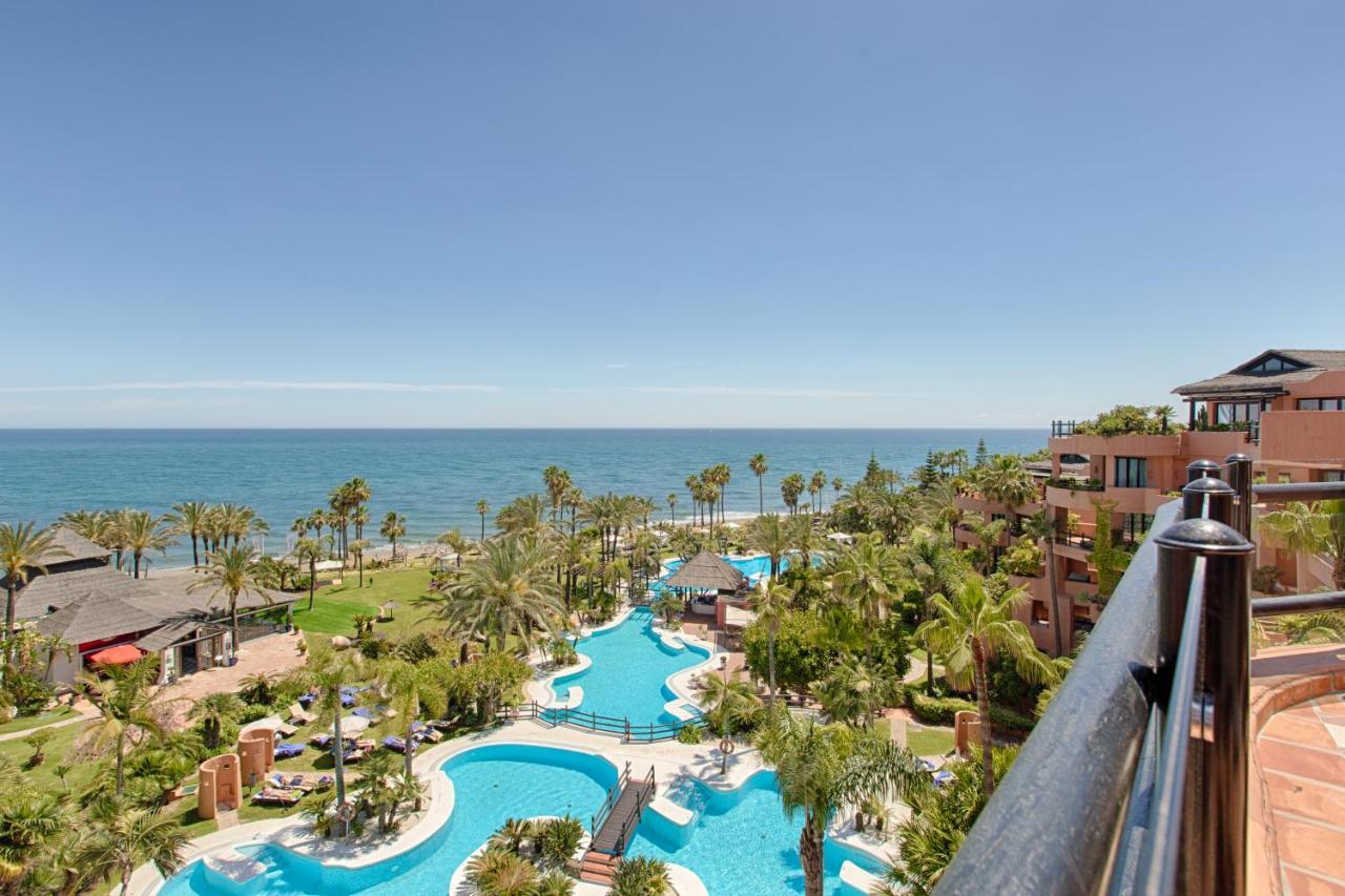 Bahia Beach Apartments Estepona Exterior photo