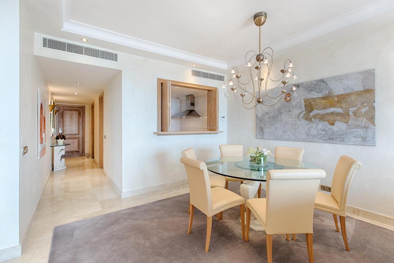 Bahia Beach Apartments Estepona Exterior photo